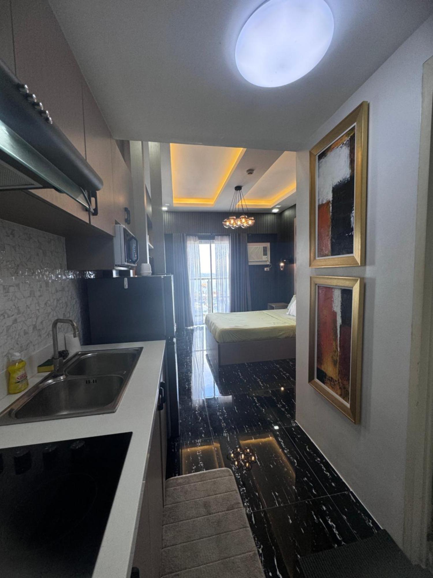 Luxanos Condo Place- Sunvida Tower Cebu Exterior foto